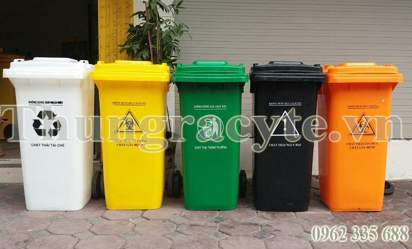 Thùng đựng rác 120L có nhiều màu sắc khác nhau